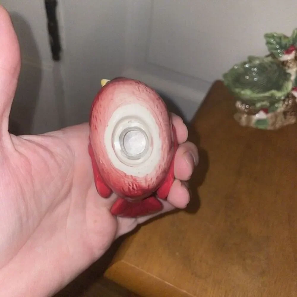Red Cardinal‎ Salt And Paper Shakers In Holly Leaf Stand
